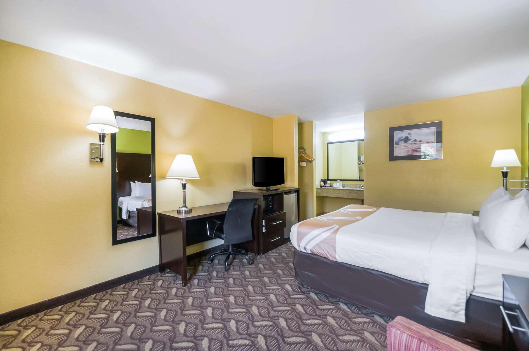 Quality Inn Fredericksburg-Central Park Area Exterior foto