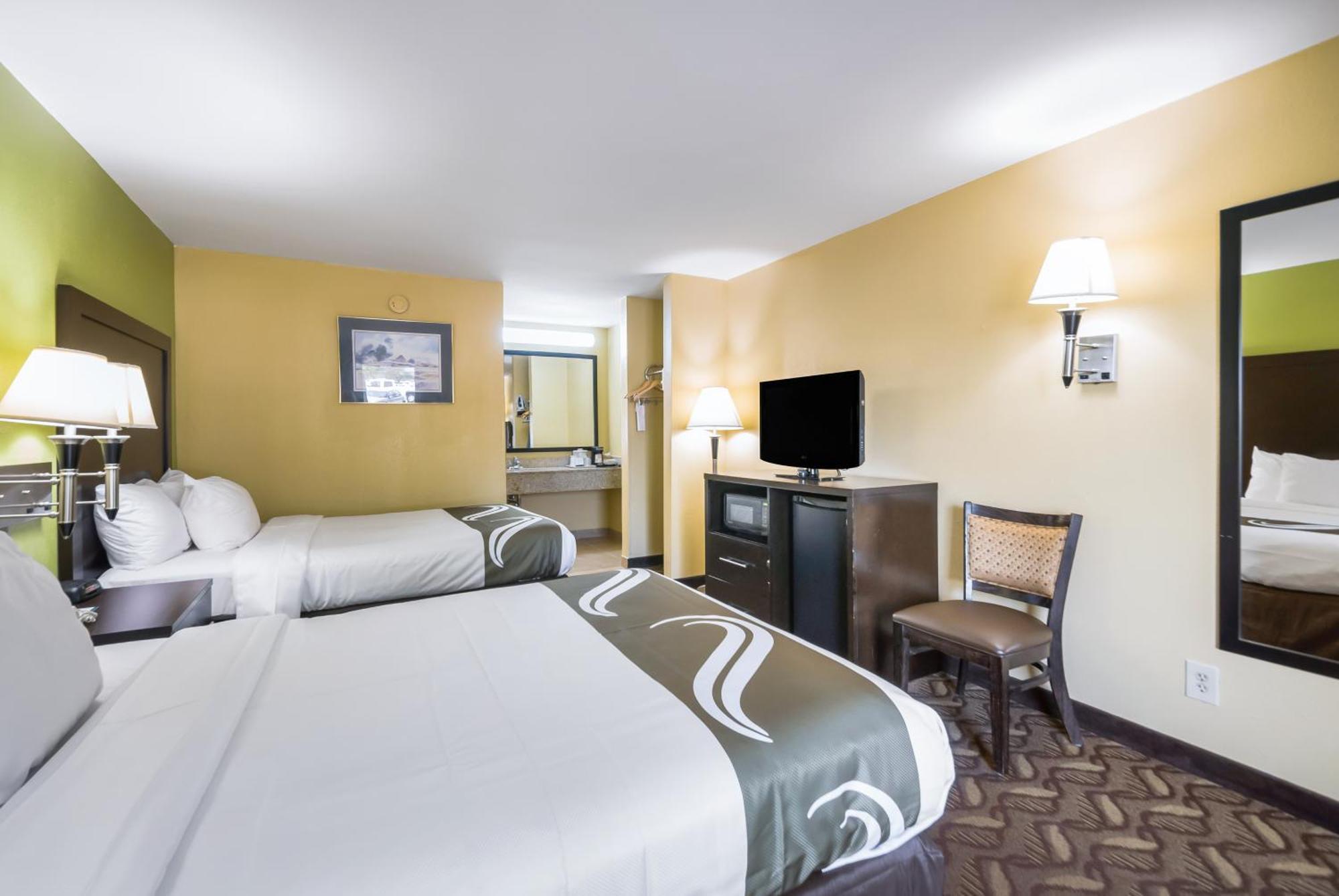 Quality Inn Fredericksburg-Central Park Area Exterior foto