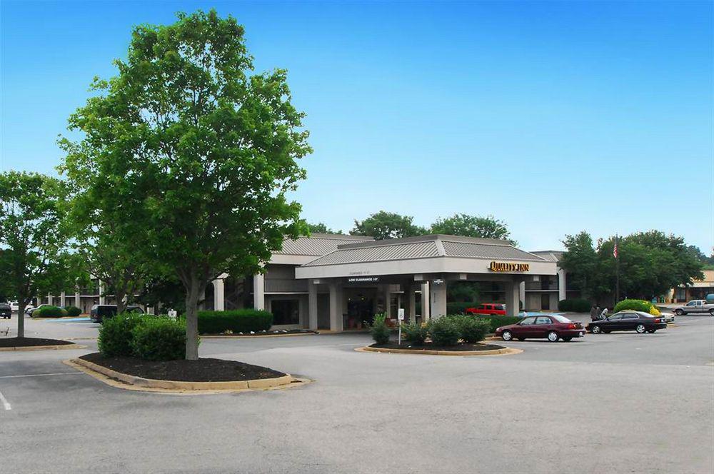 Quality Inn Fredericksburg-Central Park Area Exterior foto